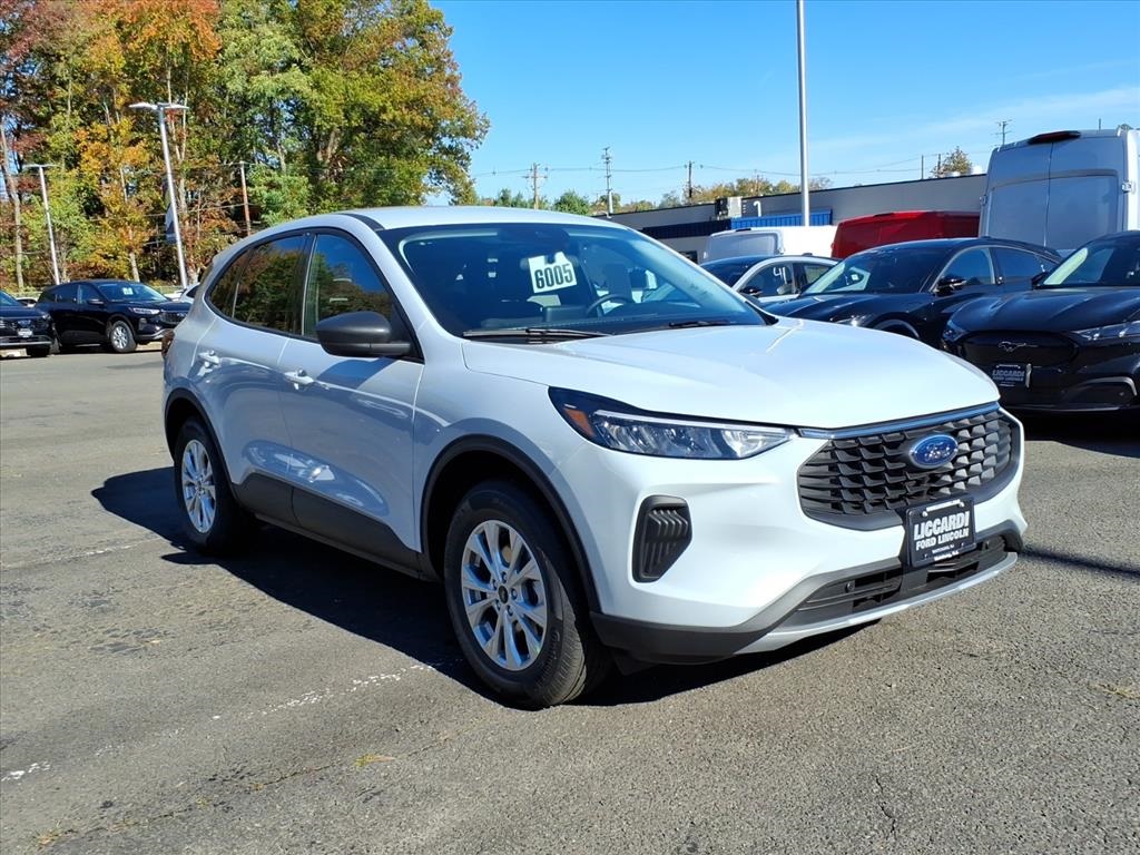 2026 Ford Escape Active's photo