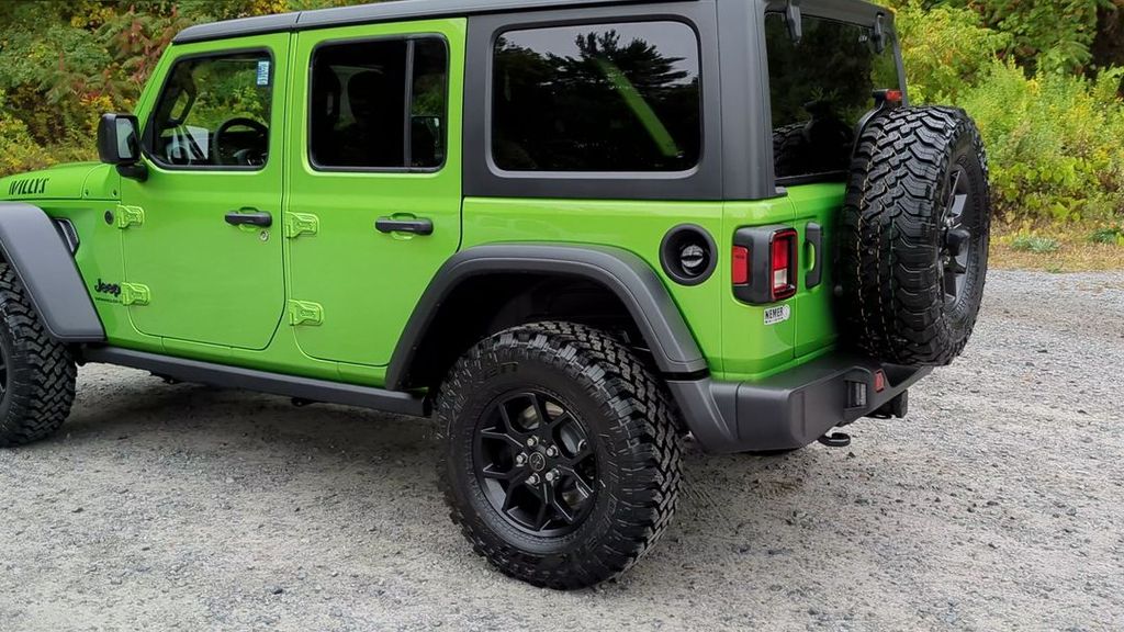 2025 Jeep Wrangler Willys photo 2