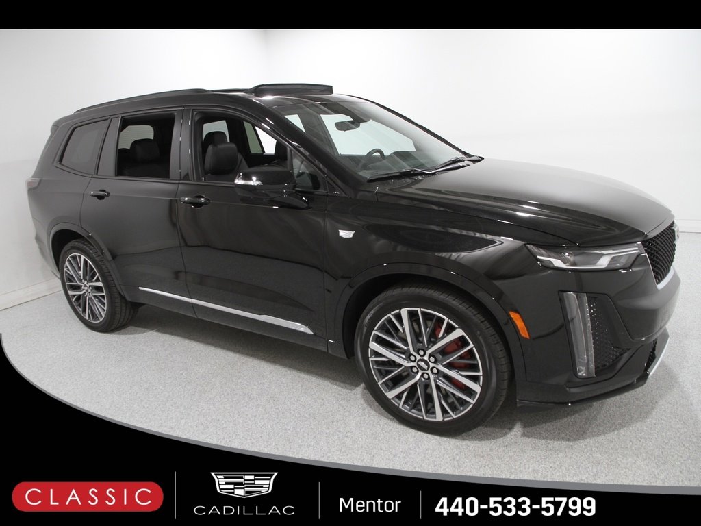 2025 Cadillac XT6 Sport's photo