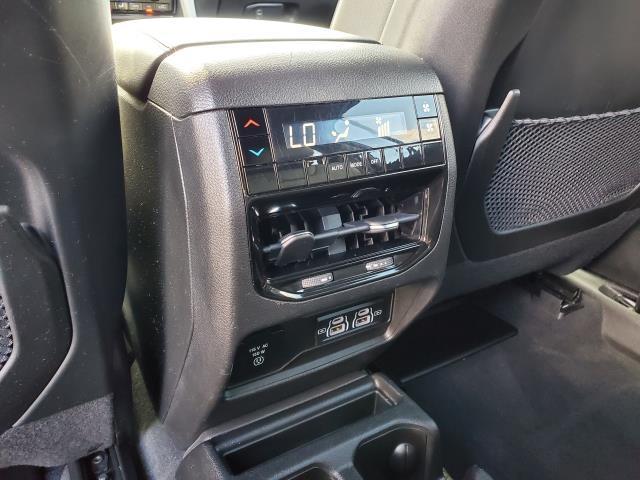 2022 Jeep Grand Cherokee Altitude photo 22