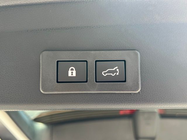 2025 Subaru Ascent Onyx Edition Touring photo 23