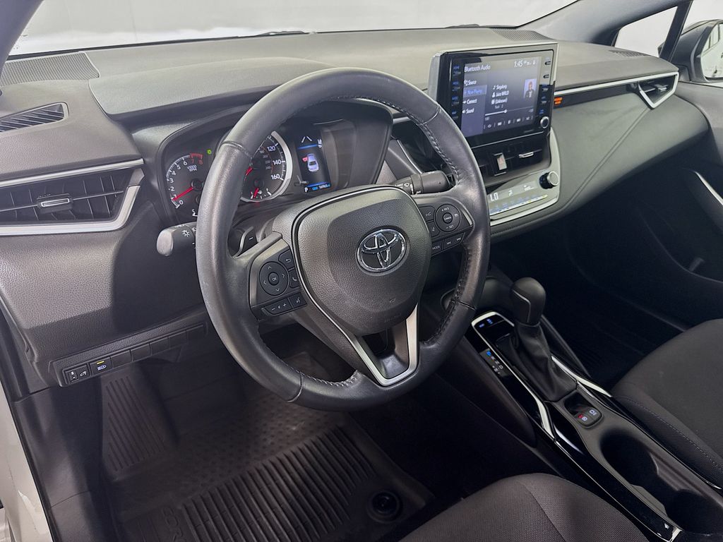 2022 Toyota Corolla SE photo 9