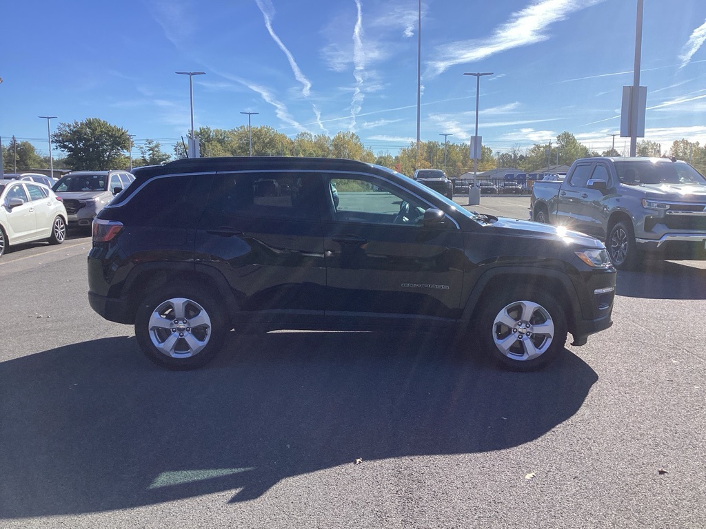 2019 Jeep Compass Latitude photo 5