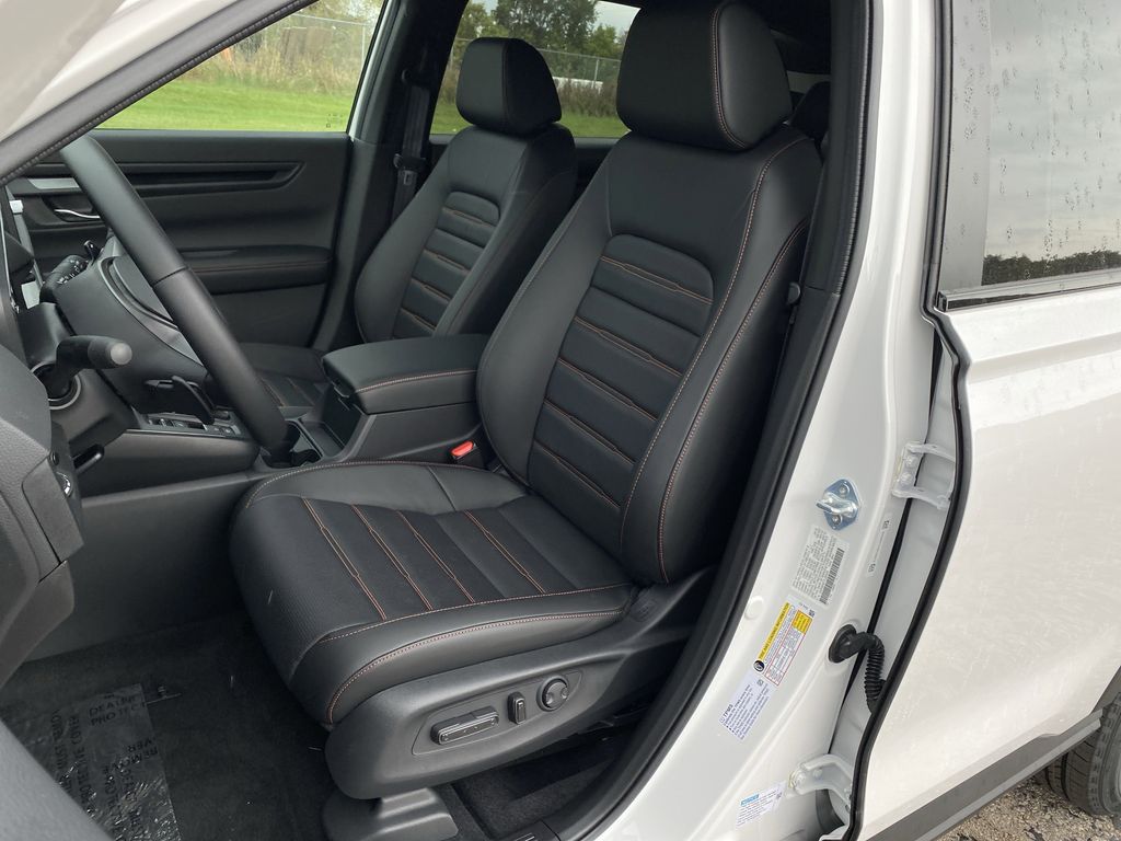 2026 Honda CR-V Hybrid Sport-L photo 3