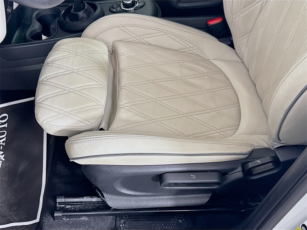 2023 Mini Cooper S ALL4 photo 14