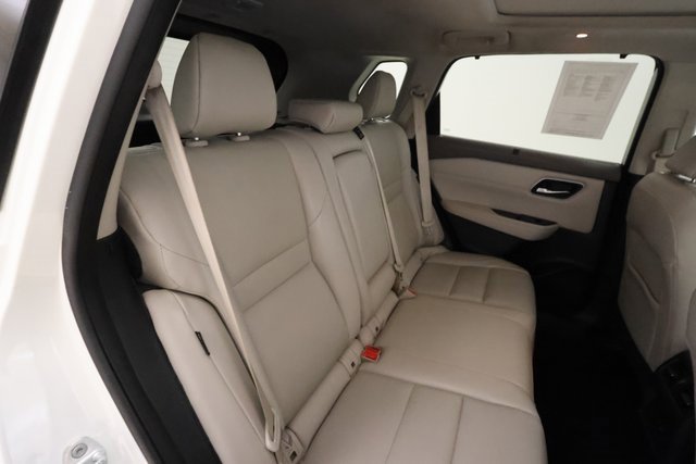 2021 Nissan Rogue SV photo 20