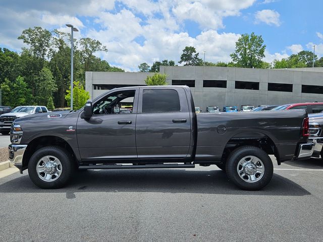 2025 Ram 2500 Tradesman photo 4
