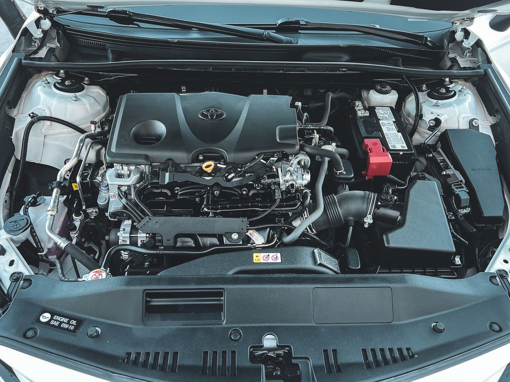 2023 Toyota Camry LE photo 29