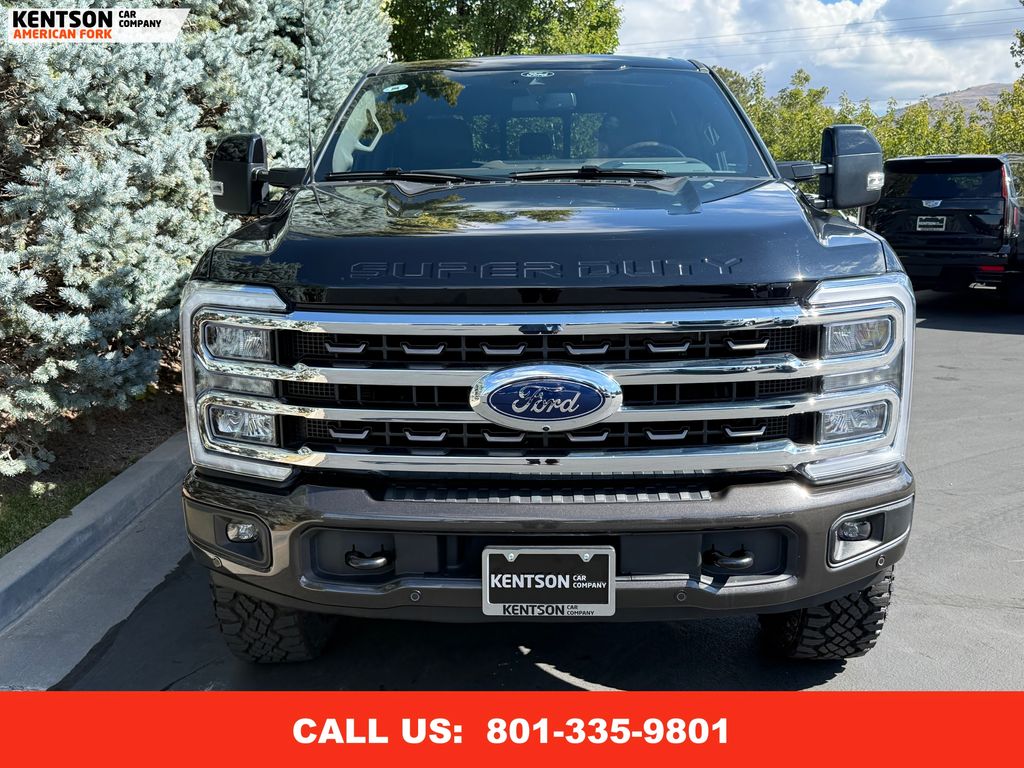 2025 Ford F-350 photo 2