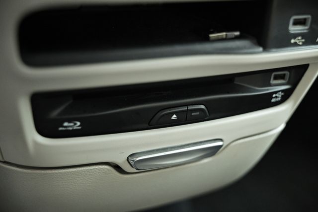 2019 Chrysler Pacifica Touring Plus photo 36