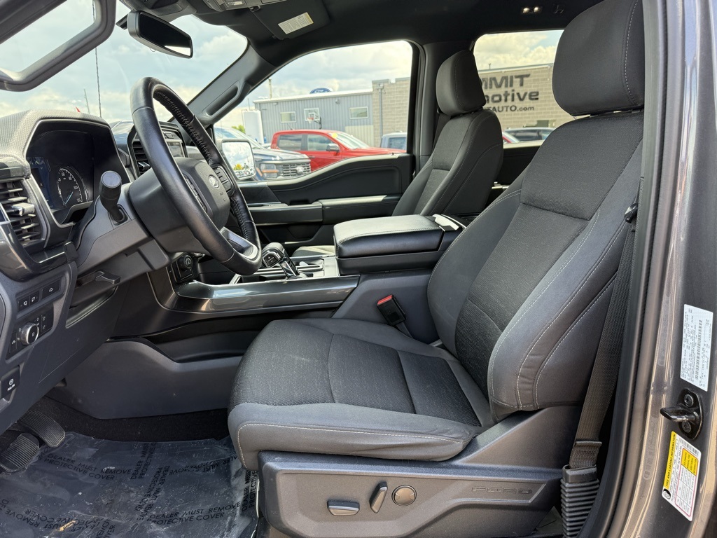 2022 Ford F-150 XLT photo 7