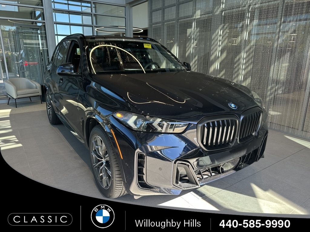 2026 BMW X5 50e's photo