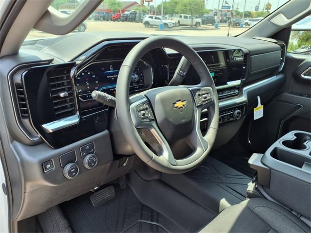 2025 Chevrolet Silverado 1500 LT photo 11