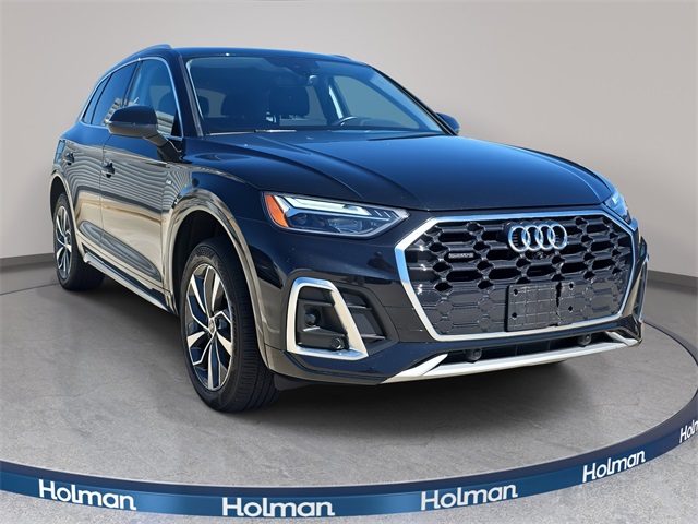 2024 Audi Q5 45 S line Premium Plus photo 3