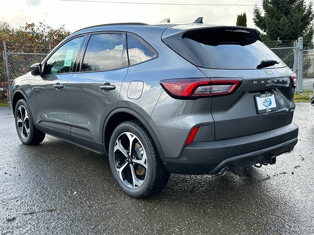 2025 Ford Escape ST-Line Select photo 5