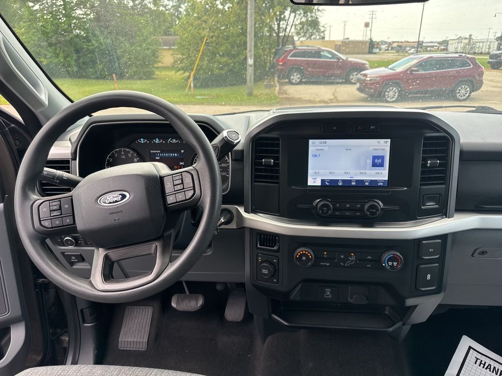 2022 Ford F-150 XLT photo 29