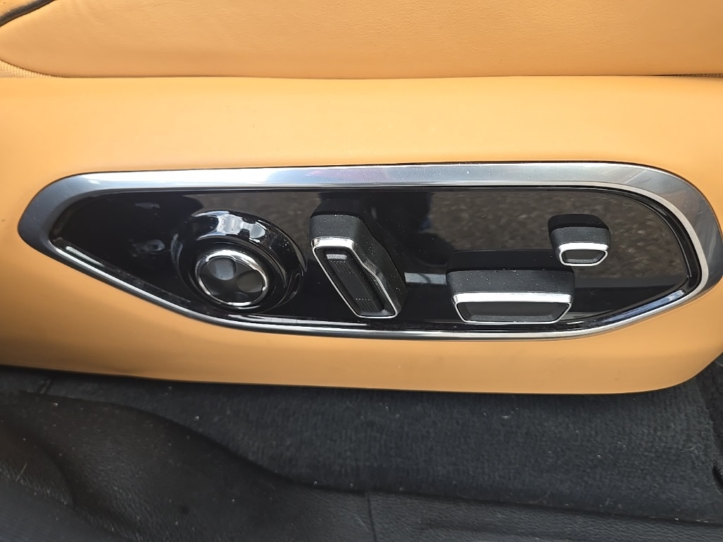 2024 Jeep Grand Cherokee Summit photo 27