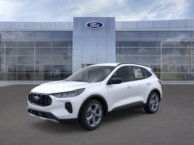 2025 Ford Escape ST-Line's photo