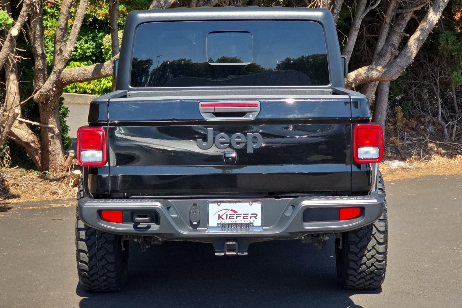 2023 Jeep Gladiator Sport photo 5
