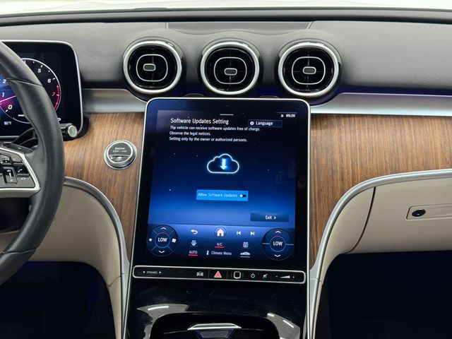 2023 Mercedes Benz C 300 photo 4