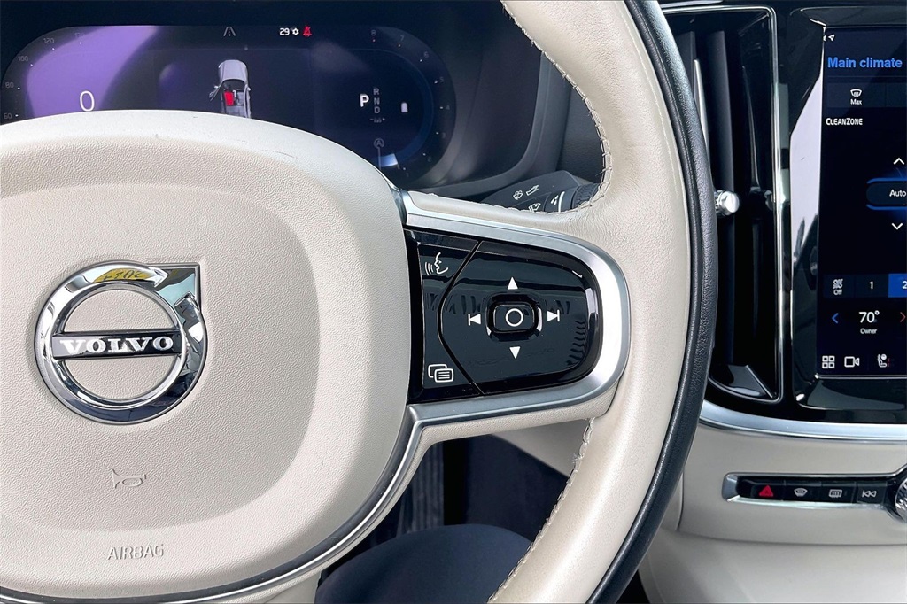 2024 VOLVO S60 - Image 16