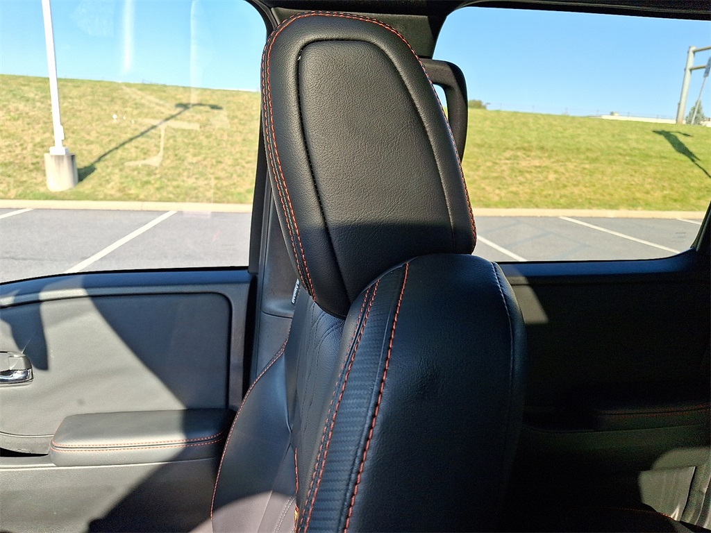 2024 Nissan Frontier PRO-4X photo 17