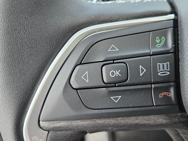 2025 Jeep Grand Cherokee Limited photo 16