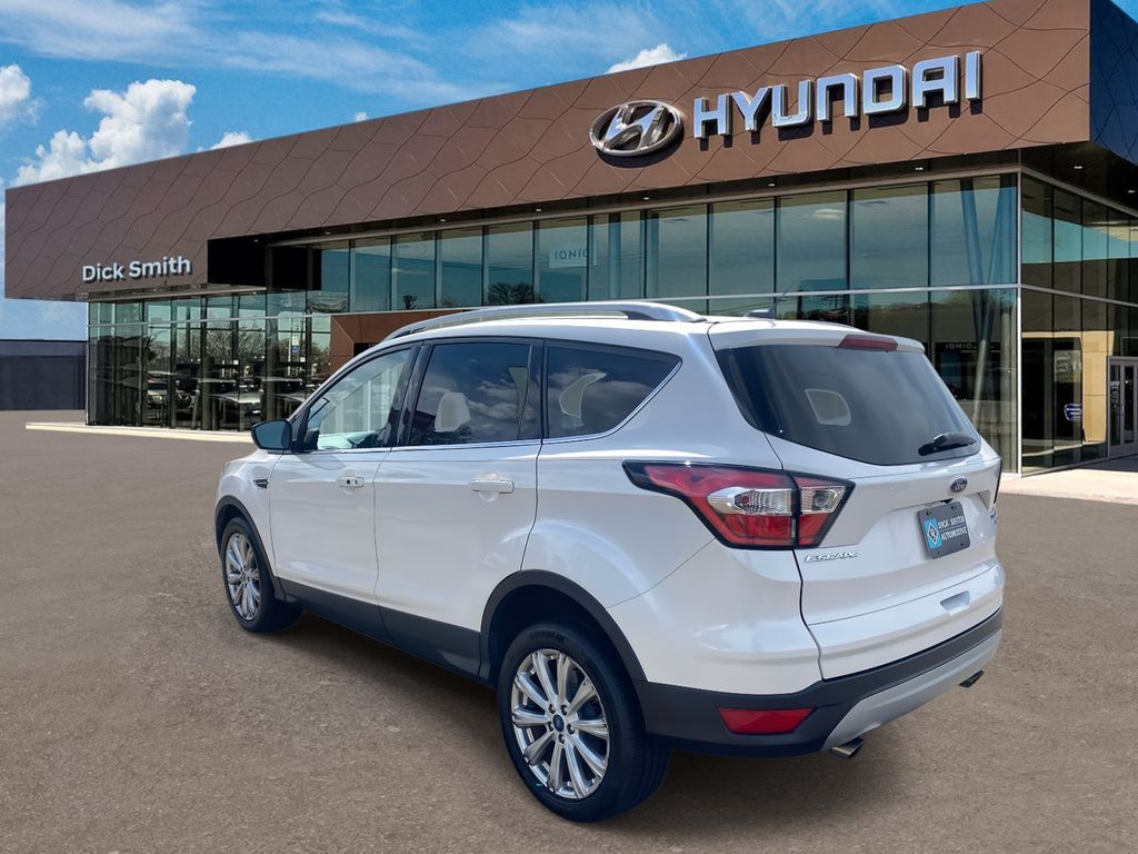 2017 Ford Escape Titanium photo 3