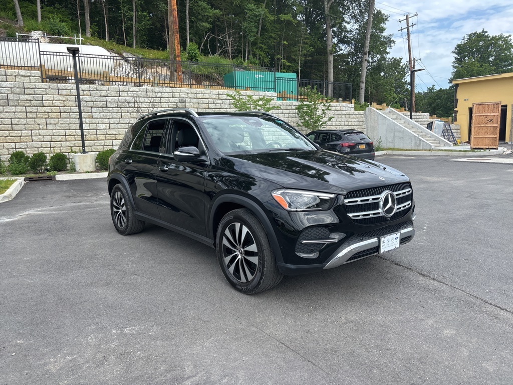 2025 Mercedes Benz GLE 350 photo 3