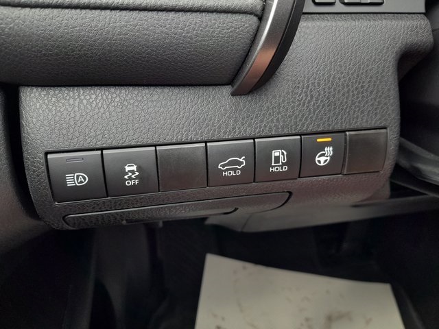 2021 Toyota Camry XSE photo 17