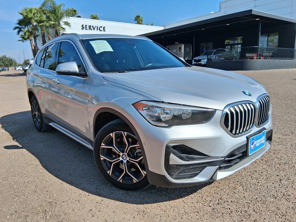 2021 BMW X1 28i's photo