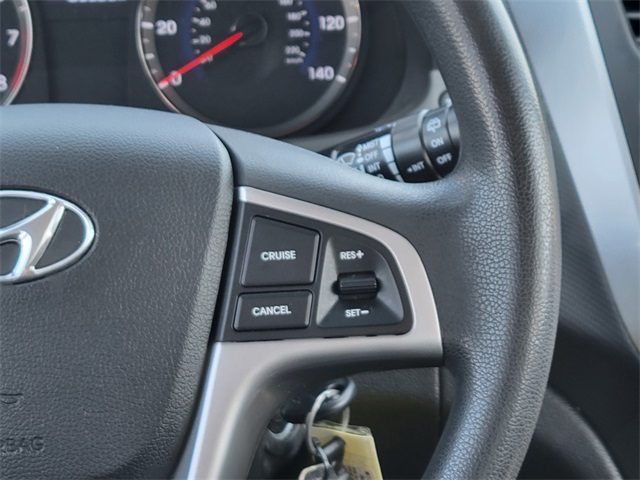 2014 Hyundai Accent GS photo 29