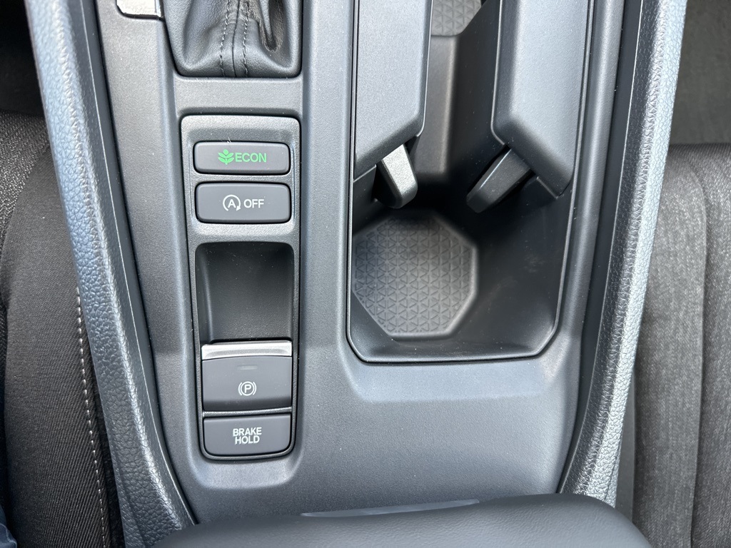 2025 Honda Accord SE photo 26
