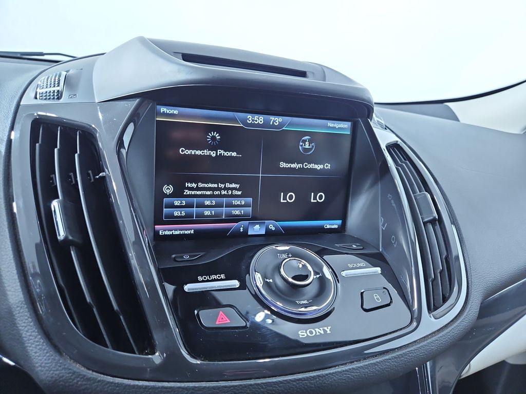 2014 Ford Escape Titanium photo 17