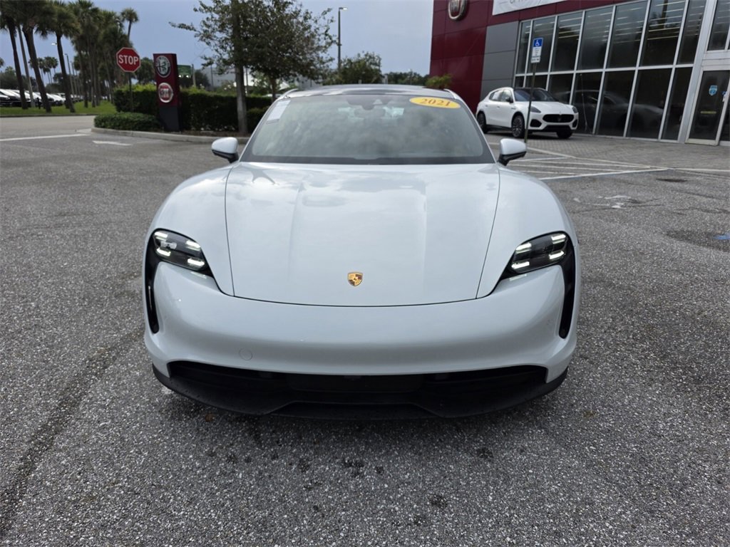 2021 Porsche Taycan Base photo 2