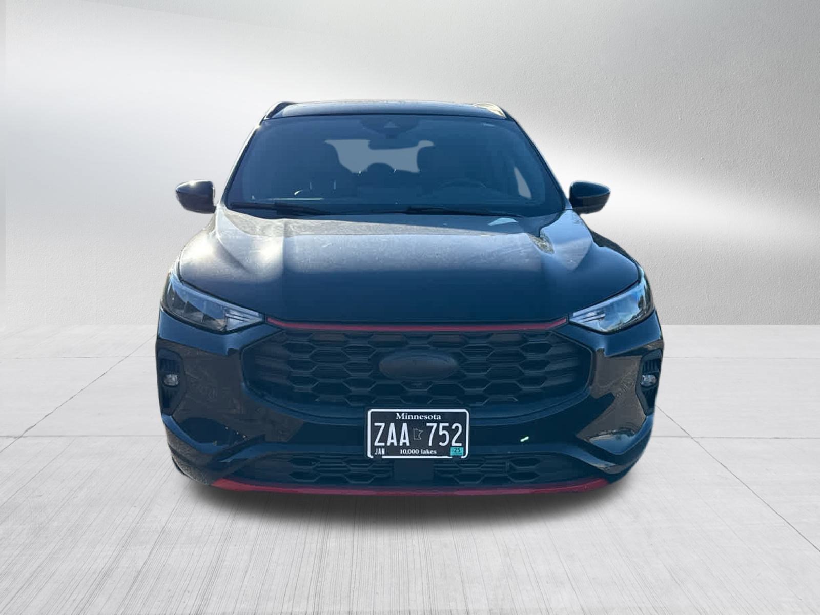 2023 Ford Escape ST-Line Select photo 2