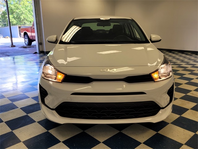 2023 Kia Rio LX photo 2