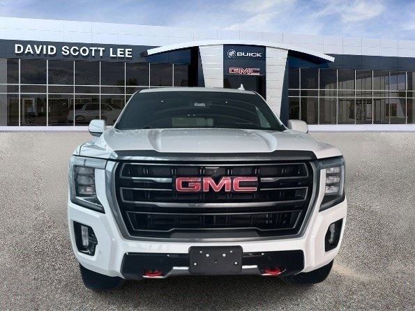 2022 Gmc Yukon AT4 photo 2