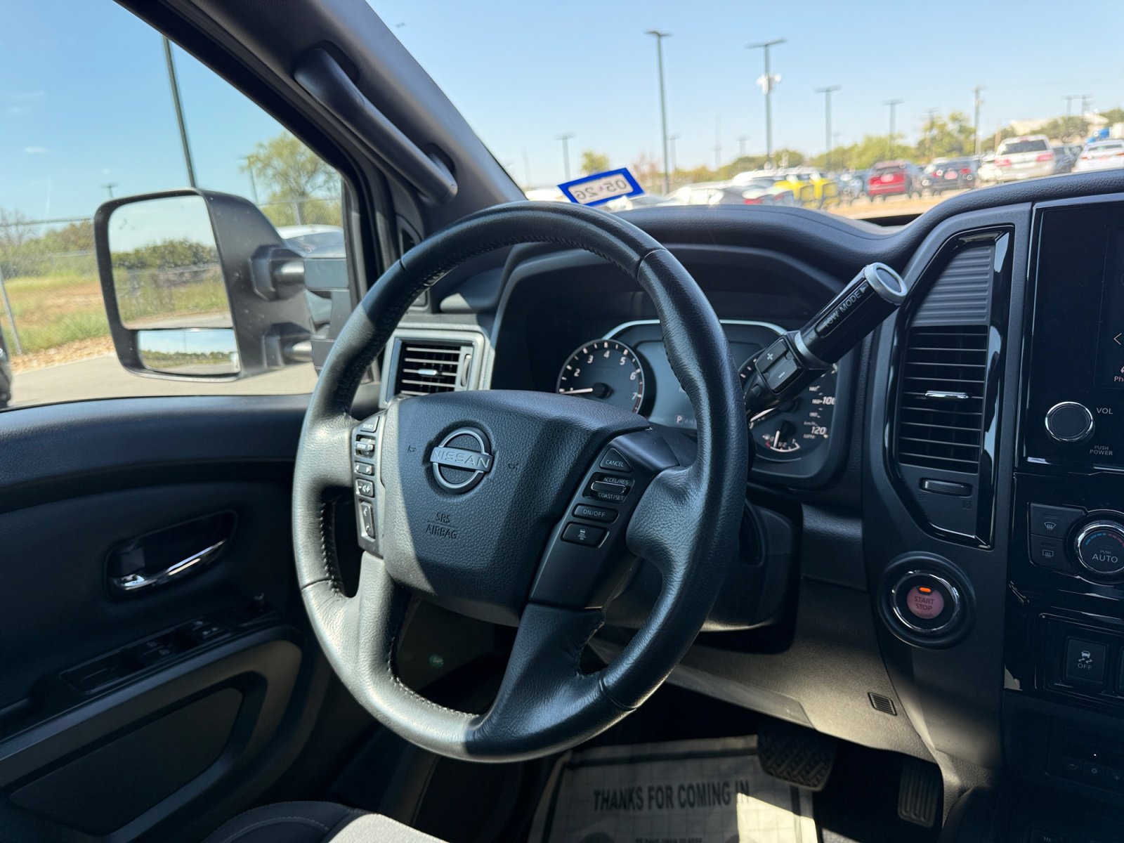 2023 Nissan Titan SV photo 18