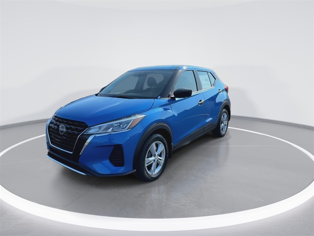 2025 Nissan Kicks Play S photo 4