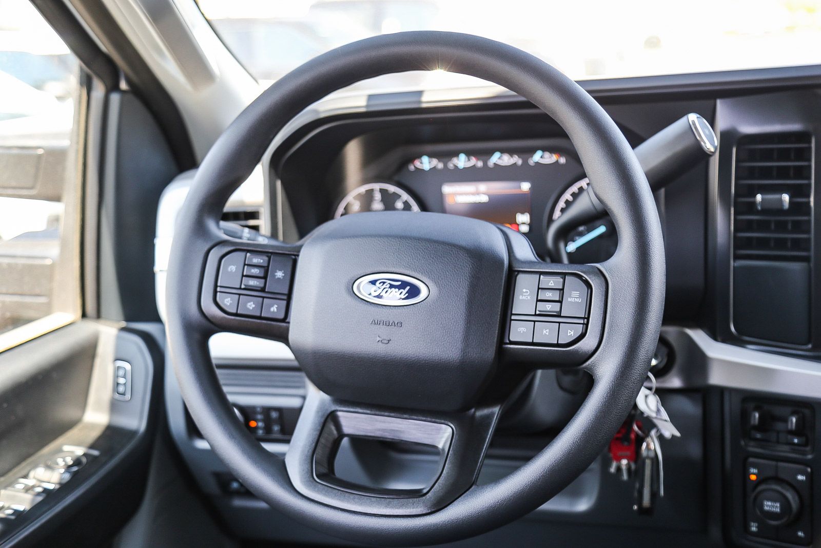 2025 Ford F-350 XL photo 19