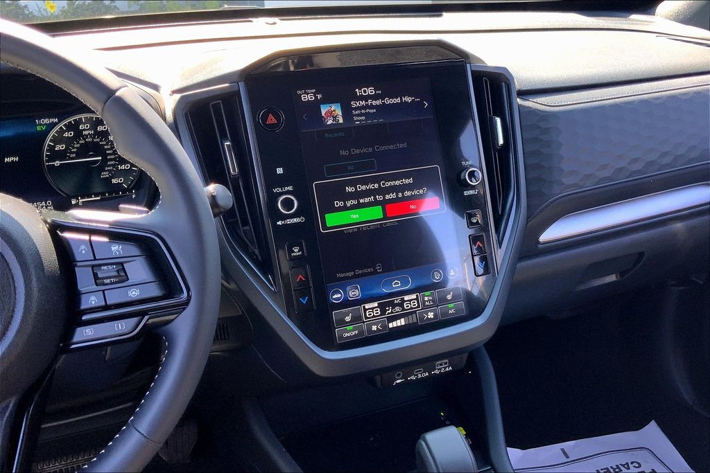 2025 Subaru Forester Premium photo 4