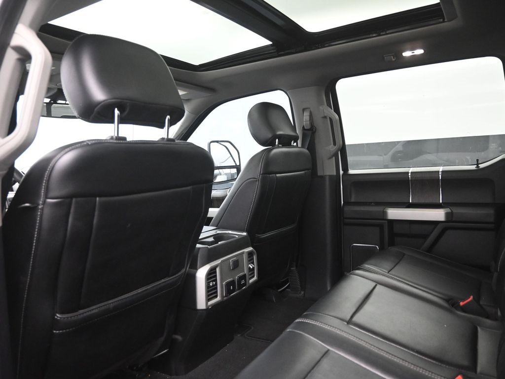 2021 Ford F-250 photo 2