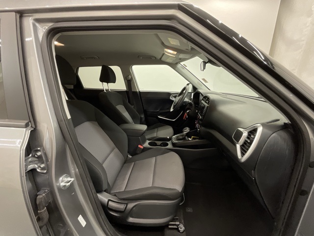 2024 Kia Soul LX photo 22
