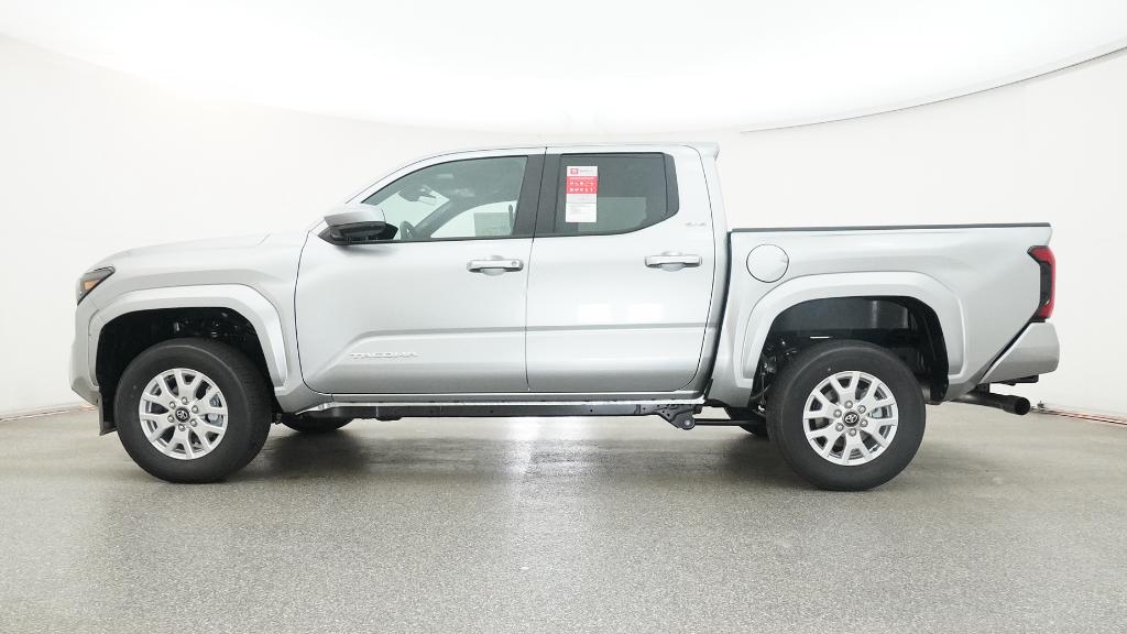 2025 Toyota Tacoma SR5 Double Cab photo 9