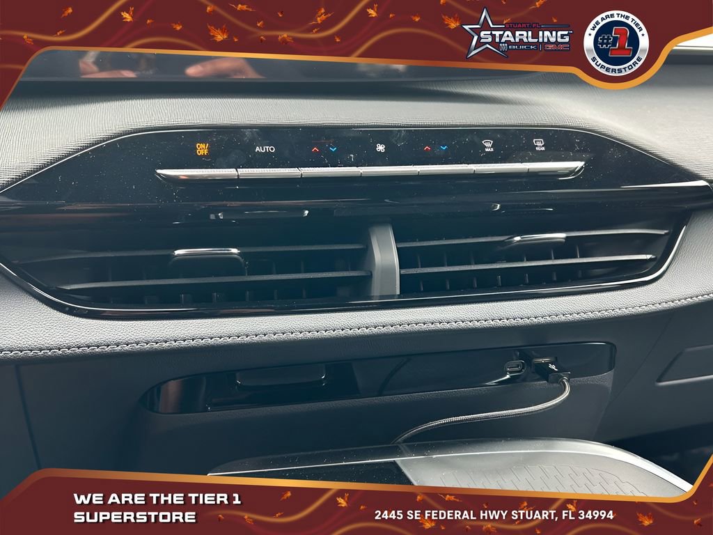 2025 Buick Enclave Sport Touring photo 32