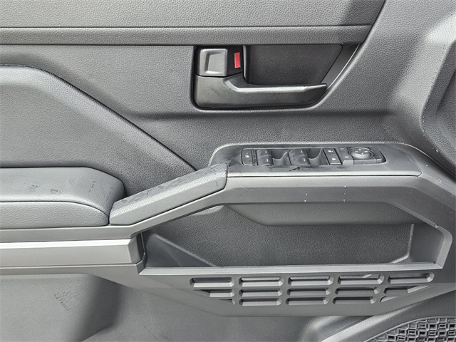2025 Toyota Tacoma SR5 Double Cab photo 26