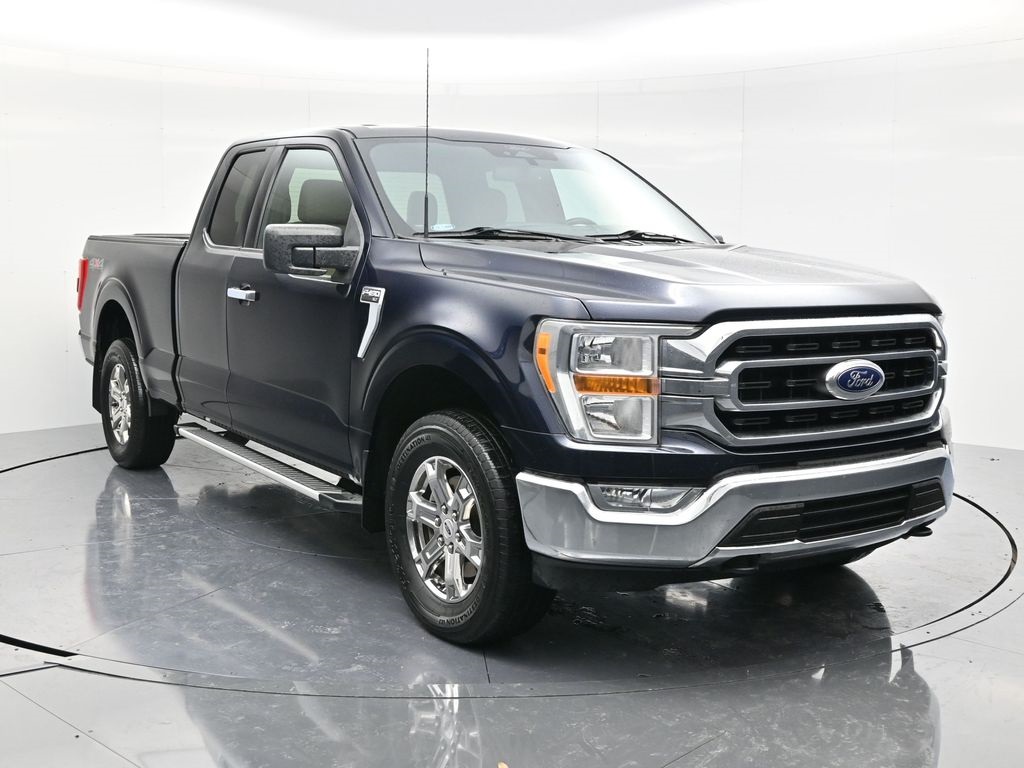 2022 Ford F-150 XLT's photo