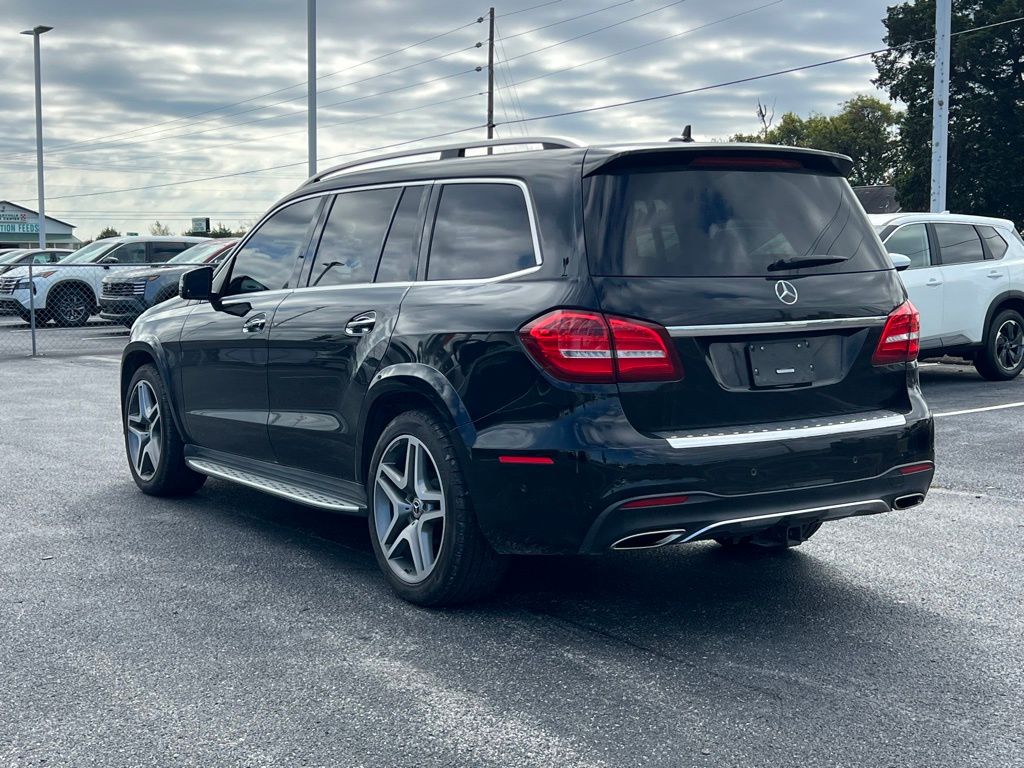 2018 Mercedes Benz GLS 550 4MATIC photo 3