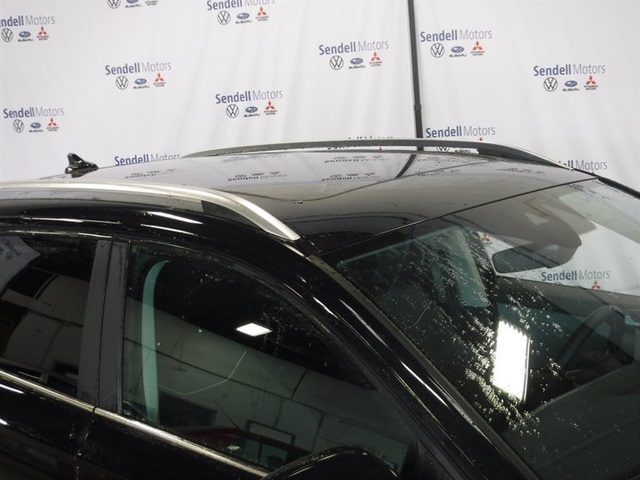2024 Volkswagen Taos SE photo 2